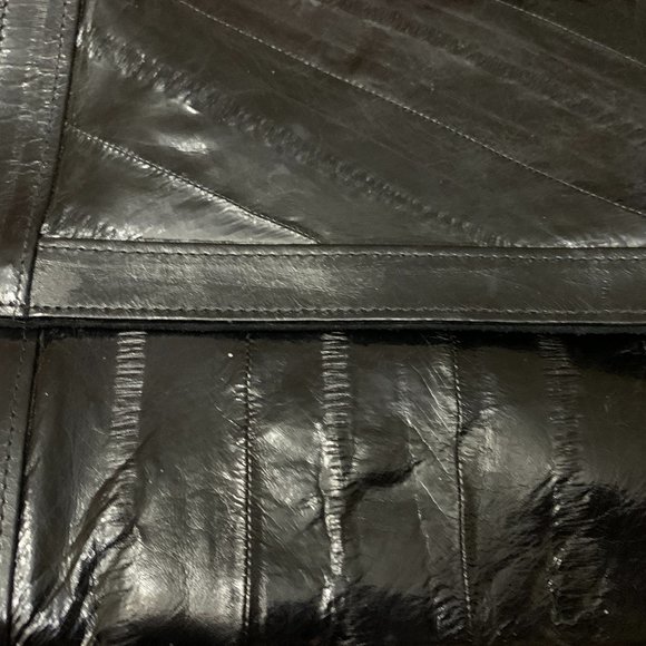 🌟HOST PICK 🌟💕Vintage Black Eel Skin Leather Clutch Purse - Picture 6 of 6